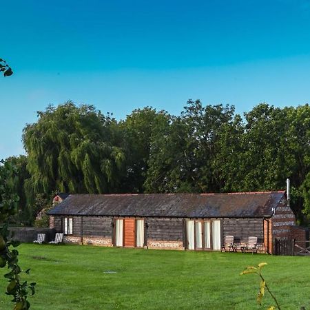 The Tool Shed Villa Wimborne Minster Bagian luar foto