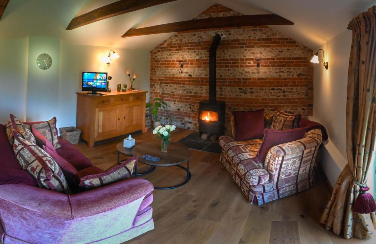 The Tool Shed Villa Wimborne Minster Bagian luar foto